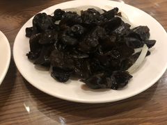 -清真吴记门钉肉饼·喜多利