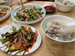 雪豆蹄花-雷祖芳老妈蹄花店