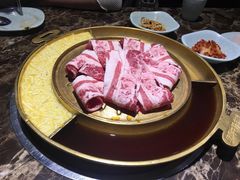 芝士锅底-猪啊牛呀羊啊铜盘烤肉(正大广场店)
