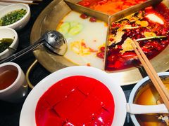鲜鸭血-周师兄大刀腰片火锅(洪崖洞旗舰店)