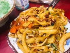 -金杨拉面王小吃面馆·牛三宝面·红烧牛肉粉