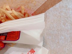 -麦当劳(滨河路DT店)