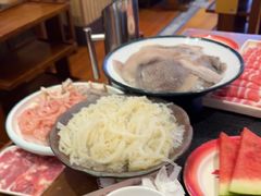 -沸炉重庆老火锅(军事博物馆店)