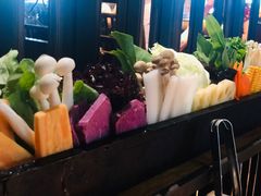 -湊湊火锅·茶憩(新中关购物中心店)