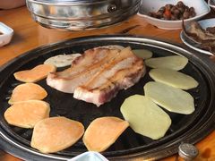 -唯成•韩国炭火烤肉 유성고기