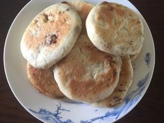 -爱的果实月嫂育婴师(世纪东方店)