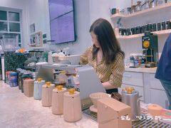 -玫瑰咖啡(中山六路店)