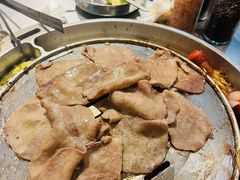 牛舌-哈哈碳都·牛肋条无限自助烤肉(台江万达店)