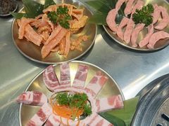 -哈哈碳都·牛肋条无限自助烤肉(宝龙店)