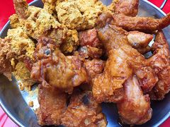 -BHC炸鸡(明洞总店)