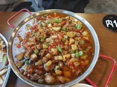 -邱金小炒·30 年盐帮江湖菜(自贡店)