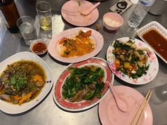 -Saengchai Phochana