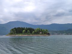 -雷波马湖风景区