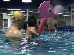 -乐游宝宝亲子游泳(徐汇中心)