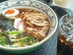 -胡志明新山一国际机场