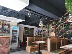 大堂-回味餐厅(枫林路通程商业广场店)