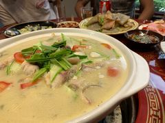 土家江鲢-山间农家