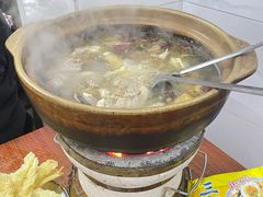 -威邵鸡煲(西华路总店)