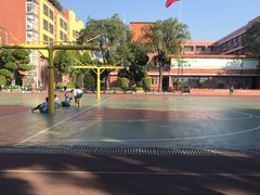 -广州市越秀区育才实验学校