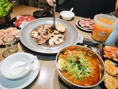 -石记东北风味烤肉店(子固路店)