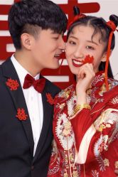 -蒙太奇婚纱摄影(万达店)