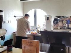 -Me Coffee下午茶艺术空间