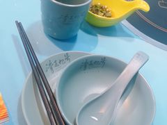 -湾区九号鲜切牛肉火锅(明珠南路店)