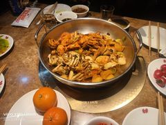 -七欣天香辣蟹火锅(上海银亿滨江店)