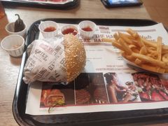 -The Habit Burger Grill 哈比特汉堡(复兴soho店)