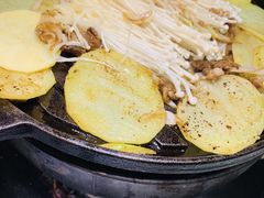 -燚店·铁板鱼蛙·烤肉·烤串(北新桥店)