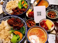 -蜗牛小馆醉乡民谣云南菜(惠新西里店)