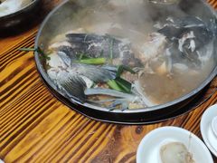 -侠成水上农庄(工业大道店)