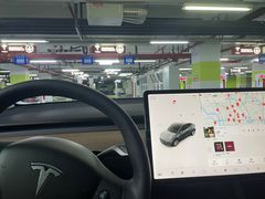 -TESLA 特斯拉(上海太古汇体验店)