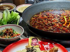 -吃城都·鱼蛙火锅(西玉龙街店)