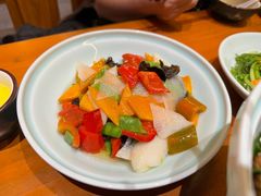 -老滇山寨•云南特色菜•地方菜•民族风情歌舞表演(金碧店)