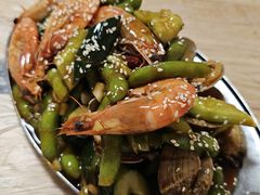 -郑记•不夜城烧烤•龙虾•虾蟹(黄鹤楼店)