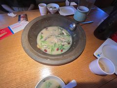 -咕嘟草帽鱼·牛奶一样的鲜鱼汤(天鹅湖万达广场店)
