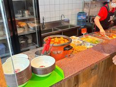 -丽丽三鲜螺蛳粉(田林路店)