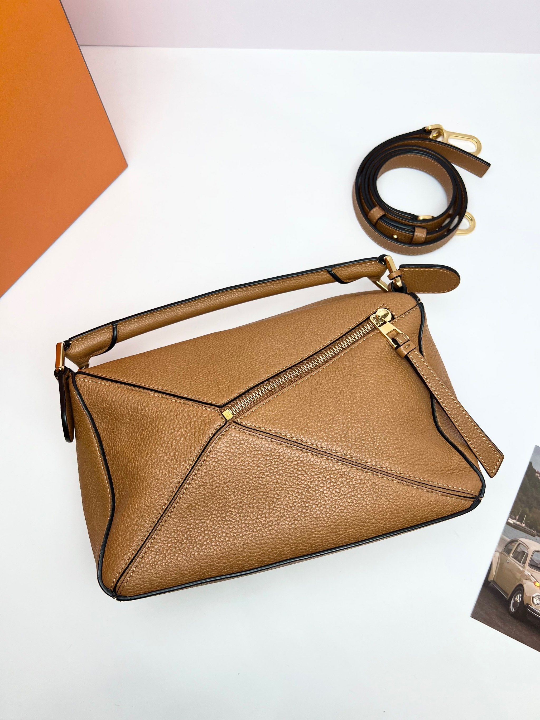loewe 罗意威 puzzle几何包小号焦糖色 黄金尺寸