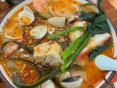 -老何家后安粉·糟粕醋海鲜火锅(三亚湾椰梦长廊店)