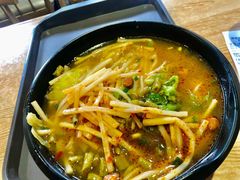 酸辣笋尖米粉-顶香阁桂林米粉·柳州螺蛳粉(上地店)