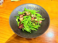 -莲餐厅·湖北菜·潜江小龙虾店(愚园路店)