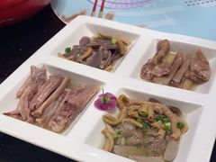 -香山湖家家宴(中山陵店)