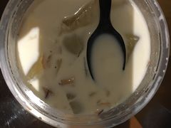-志龙皇冠吃货椰子铺