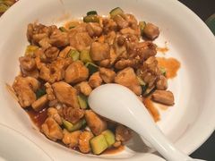 -鸽子侯·家宴·平价海鲜(绿地店)