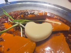 -巴国妹子毛肚火锅(蓝光悦城店)