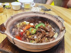 啫牛舌-天宝食坊·啫啫煲大排档(西华路店)