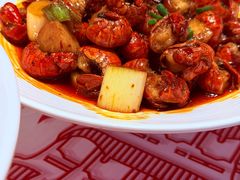 -肥肥虾庄·金牌油焖大虾(汉街SKP店)