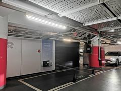 -兴业太古汇·停车场