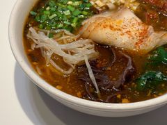 小锅米线-胡麻(静安嘉里店)